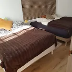 Trandafir 招待所